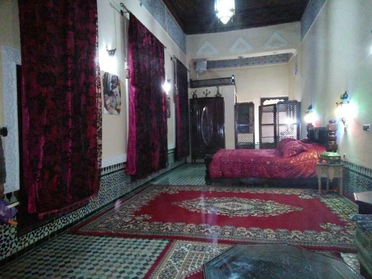 Riad Yanis Hotel Meknes Exterior photo